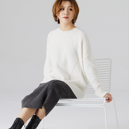 Kadınlar için beyaz kaşmir kazak 2021 yeni mizaç rahat eğlence batı tarzı kazak örgü kazak