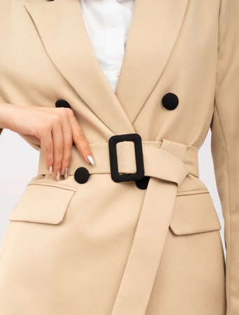 Пиджак оверсайз приталенный с поясом