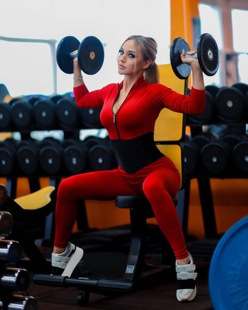 Фитнес комбинезоны