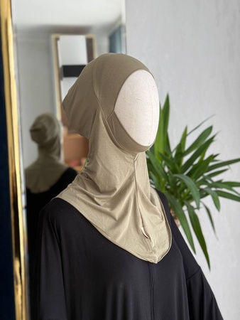 Подхиджабник Прямой лоб