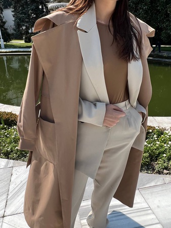 Классический брючный костюм