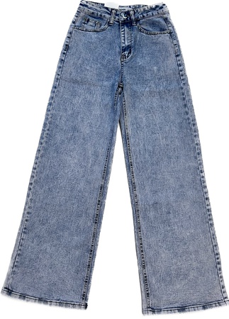 Широкие джинсы