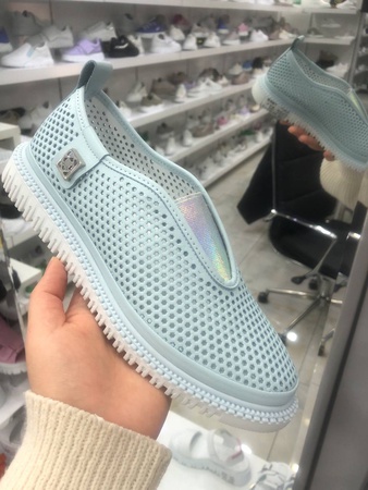 Damen-Slipper aus Leder