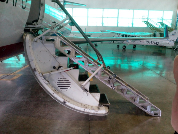 Электроподъемник Пума Авиа