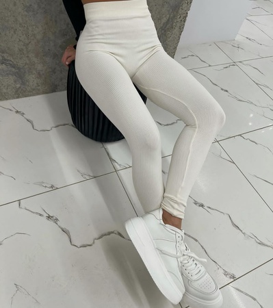 طماق مضلع مع الصوف ❤️