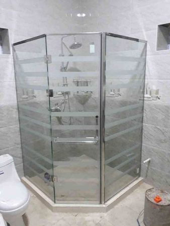 Душевая кабина