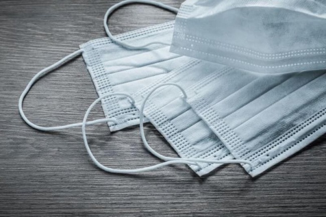 Маски медицинские 3х слойные с фильтром мендблаунд