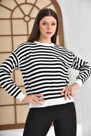 Женский свитер