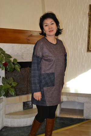 Üreticiden triko tunikler ve elbiseler (tümü stokta)