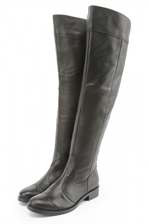 Schwarze Pelzstiefel s115