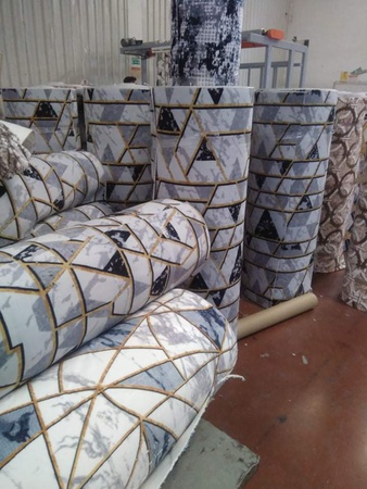 Kaymaz tabanlı jel halı