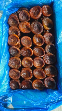 Курага шоколадка