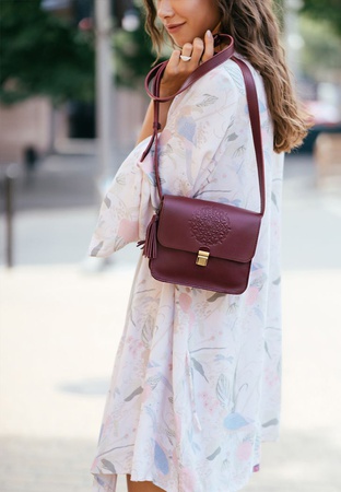 Кожаная женская бохо-сумка Лилу бордовая Krast