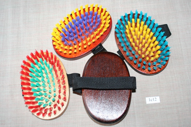 Щетки хозяйственные