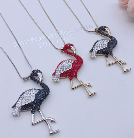 Колье с кулонами