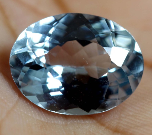 Natural Extra Fine Blue Aquamarine - Oval - Zambia - AAA+ Grade