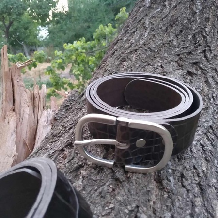 Мужские и Женские ремни ручной работы из Итальянской кожи.