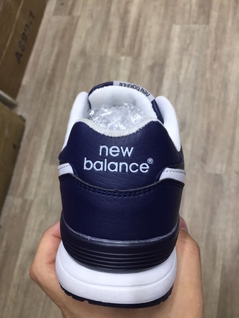 мужская и женская обувь