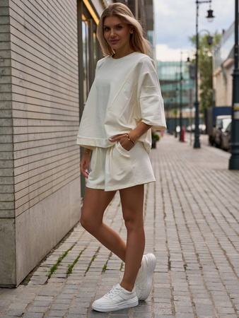 Двойка футболка и шорты