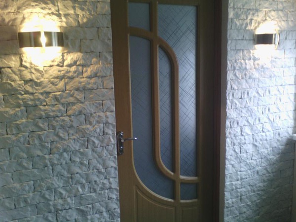 Гипсовый декоративный кирпич “Мрамор (Колотый)”.