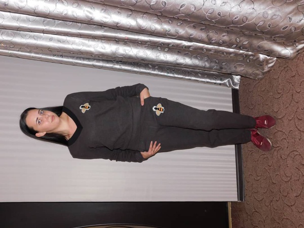 Женские костюмы