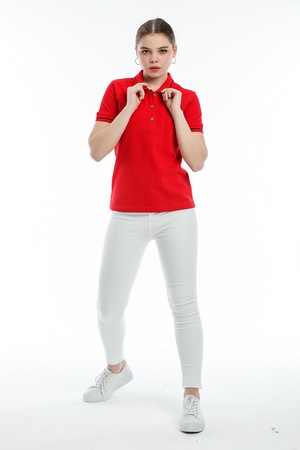 Красный женский Lakos с вышивкой Pegasus