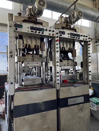 Литьевой станок MAIN Group (установка под восстановление)