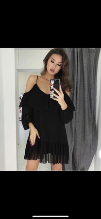 Kadınların elbisesi