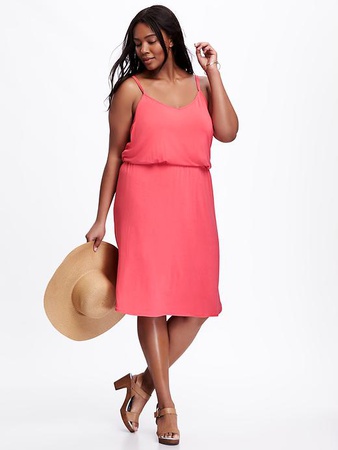 Футболки, платья, леггинсы, кардиганы, джинсы.