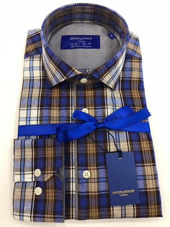 Erkeklerin gömlekleri