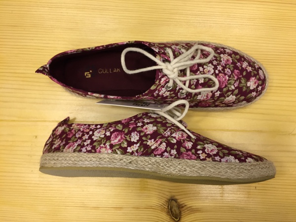 Quality stylish women footwear