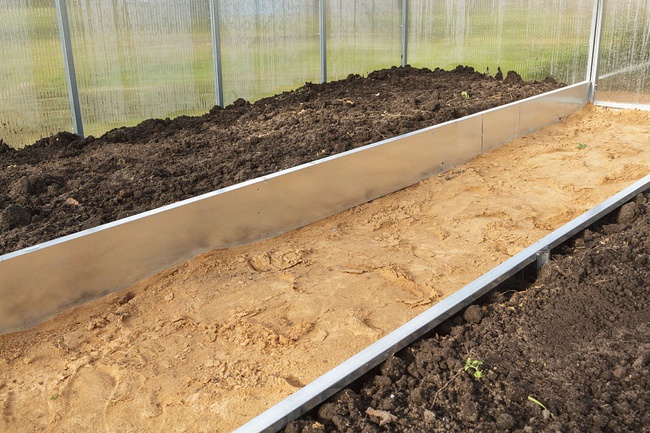 Ограждение для грядок