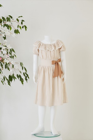 Полосатое платье с рукавами