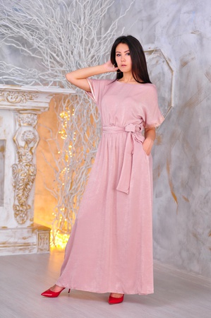 Платье с паетками