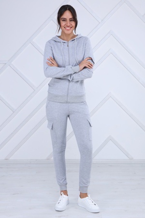 Костюмы,постельное белье