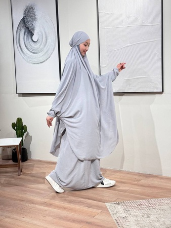 Женская мусульманская одежда