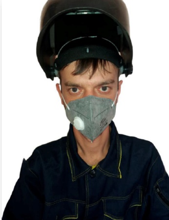 Фильтрующая полумаска вертикальная модель N95 PRO