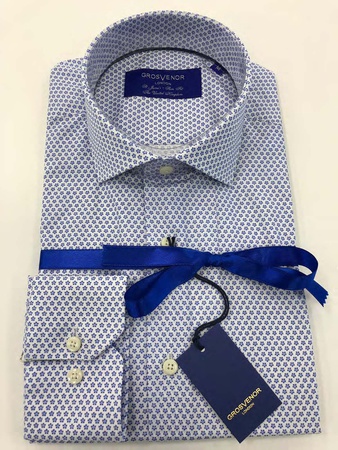 Erkeklerin gömlekleri