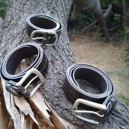 Мужские и Женские ремни ручной работы из Итальянской кожи.