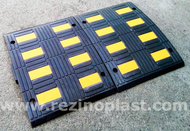 Лежачий полицейский ЛП650 (650х500х52мм)