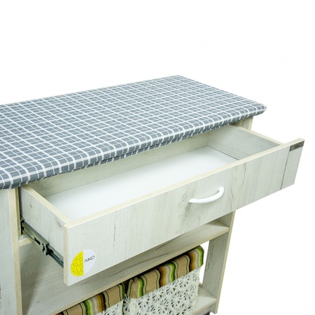 Bügelbrett auf Rollen mit Körben AIKO