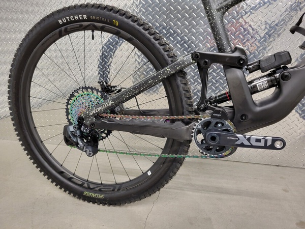 2022 Специализированный S-WORKS Enduro LTD Бортпроводник S4