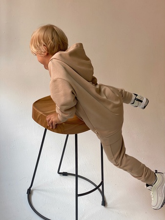 Костюм детский с капюшоном.