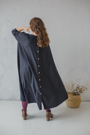 Платье с поясом лентой