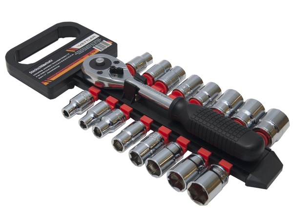 Наборы инструментов в ассортименте