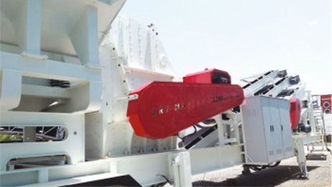 Мобильное первичное дробление грунтовки - Устранение; элиминация    Тип: К-1200