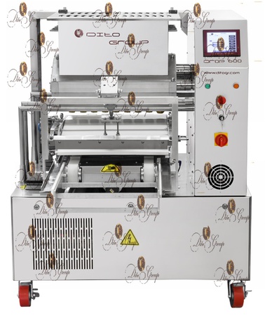 Dough depositor for cookies, gingerbread, marshmallows