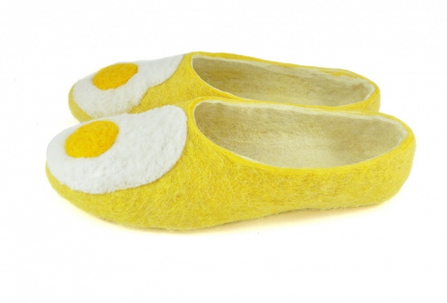 Войлочные тапочки «Глазунья» желтые