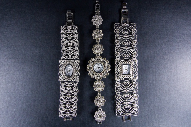 серьги Xuping; комплекты Xuping; комплекты "Дубайское золото"; серьги "Дубайское золото", цепи и браслеты; кольца, часы