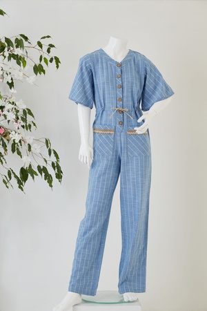 Полосатый женский комбинезон в полоску